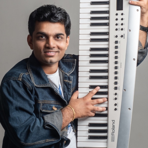 Rohit Kulkarni - RFPA Diwali Pahaat Music Festival - Keyboard Performer